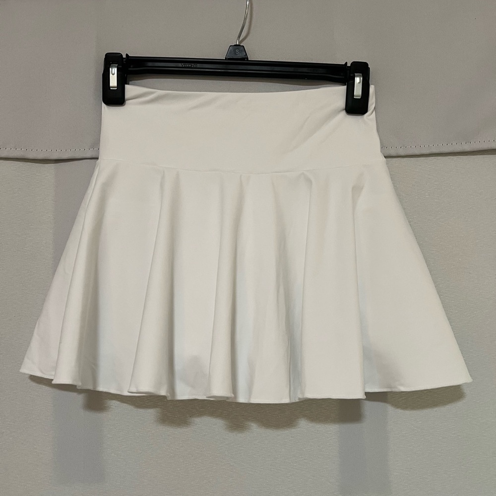 Amazon White Tennis Athletic Skirt/Skort